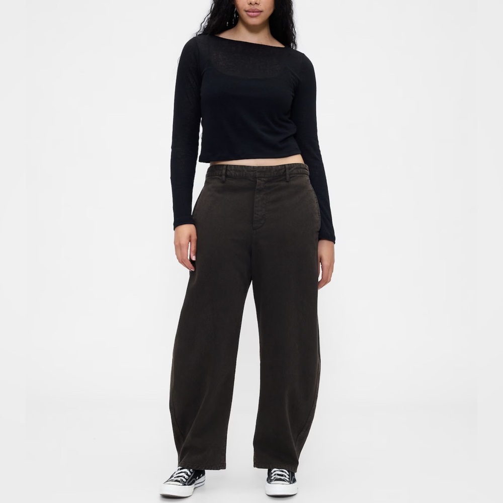 GAP Mid Rise Twill Barrel Pants BNWT